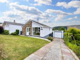 2, Forthcrom, Helston TR12 6UN