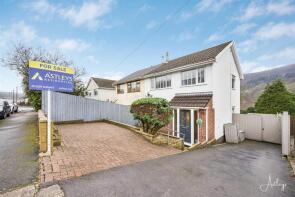 65, Cefn Yr Allt, Neath SA10 8HE