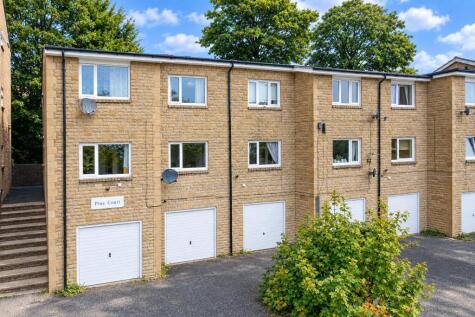 Southcliffe Drive, Baildon, Shipley, West Yorkshire, BD17