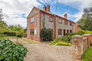 18 Annies Cottage, The Street, Melton Constable NR24 2PJ