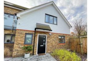 Flat 9, 170a Florence Court, Oval Road, Croydon CR0 6BN