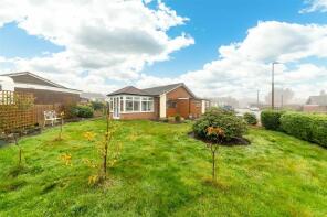 6, Springfield Drive, Birds Edge, Huddersfield HD8 8XS