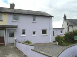 4, Glyn Bedw Estate, Tywyn LL36 9NN