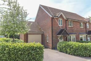 7, Fine Acres Rise, Stockbridge SO20 8DL