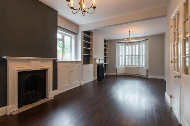 living room-3.jpg