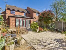 31, Pellfield Court, Weston, Stafford ST18 0JG