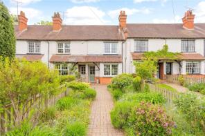 4, Wellington Cottages, Warren Row Road, Warren Row, Reading RG10 8QX