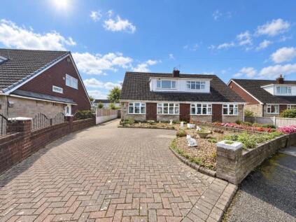 Leesway Drive, Denton