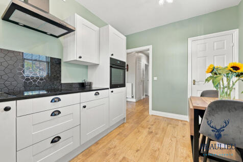 Abell Way, Chelmsford, CM2 6