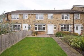 6, Parklands, Harrogate HG3 1DB
