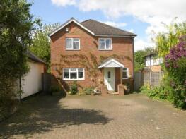 Gable End, Bucks Hill, Kings Langley WD4 9AT