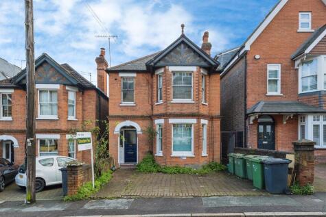 Farnham Road, Guildford, Surrey, GU2