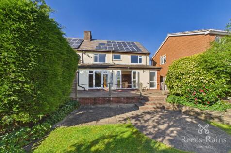 Grove Road, Brimington, Chesterfield, Derbyshire, S43