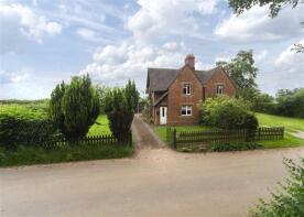 1, Home Farm Road, Burnhill Green, Albrighton WV6 7HX