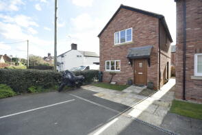 1, Old Coach Court, Chester Road, Nomans Heath, Malpas SY14 8EN