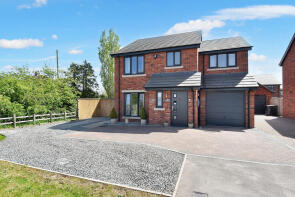 32, Amelia Wood Way, Louth LN11 8GJ