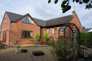 Sunnymead, C1053 From A456 To Temple Farm, Ludlow SY8 4LJ