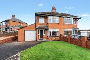 2, Lynwood Avenue, Lower Wortley, Leeds LS12 4AG