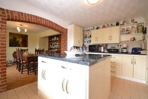 2a, Youngwoods Copse, Sandown PO36 0HJ