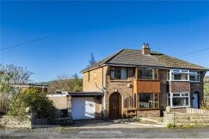 26, Pennine View, Linthwaite, Huddersfield HD7 5SD