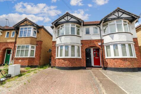 West Drive, Watford, WD25