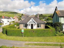 Shelton, Celynnin Road, Llwyngwril LL37 2JD