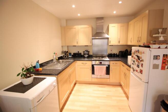 Open Plan Lounge / Kitchen