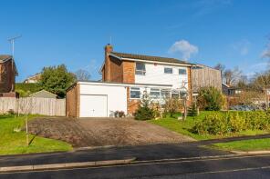 13, Greenhill Way, Haywards Heath RH17 7SQ