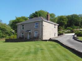 Hingston Villa, Coxpark, Gunnislake PL18 9BA