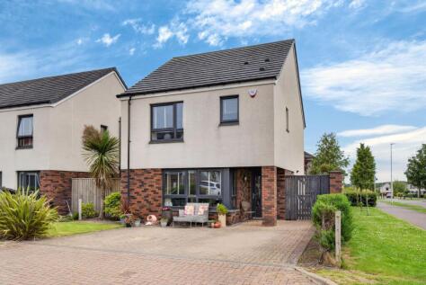 2 Bute Way, Ayr, KA7 4BF
