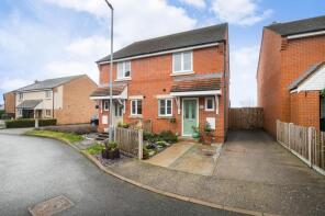 66, Maple Close, Bedford MK45 5EF