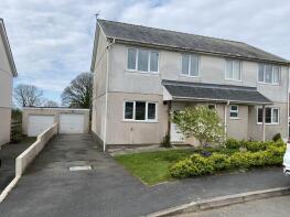13, Stad Bryn Glas, Brynsiencyn, Llanfairpwllgwyngyll LL61 6RD