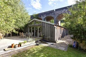 Puck Mill Studio, Road From Crown Inn To Lower Manor Frampton Mansell, Stroud GL6 8JH