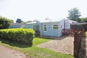 186, Humberston Fitties, Grimsby DN36 4HE