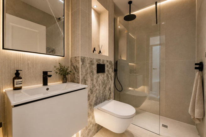 Flat 2 - Bathroom.png