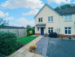 6, Maes Lewis Morris, Llangunnor, Carmarthen SA31 2PL
