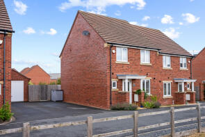 4, Prescott Drive, Copcut, Droitwich WR9 7GL