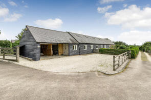 Greencastle, Home Farm, South End, Buckingham MK18 5NN