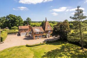 Longends Oast, Longend Lane, Tonbridge TN12 9SE