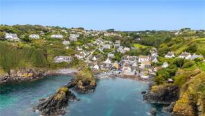 Louvain, Cadgwith, Helston TR12 7JY