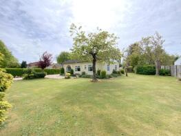 Holmdene, Station Road, Grimsby DN36 5HY