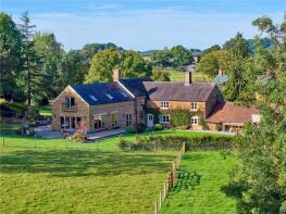 Orchard House, Banbury Road, Litchborough NN12 8JF