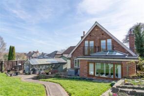 252, Hady Hill, Chesterfield S41 0BJ