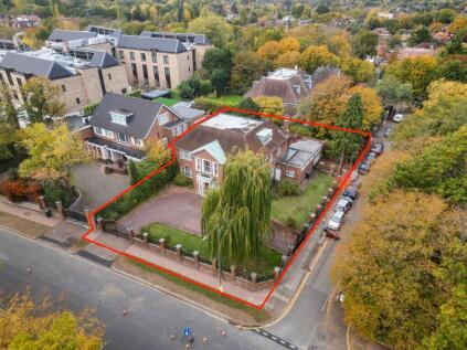 The Bishops Avenue, Kenwood, London N2