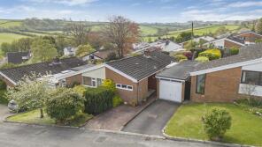 6, Church Hill Close, Llanblethian, Cowbridge CF71 7JH