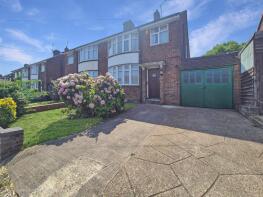 26, Hillary Crescent, Luton LU1 5JH