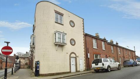 Lugley Street, Newport, Isle of Wight