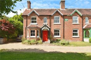 2, Pinewood Cottages, Danes Road, Shootash SO51 0GB