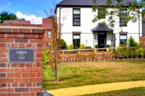 4, Faber Orchard, Droitwich WR9 0FL