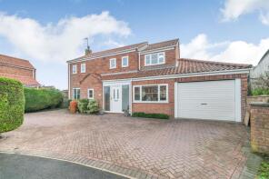 2, Beatswell Lawn, Ripon HG4 3HE